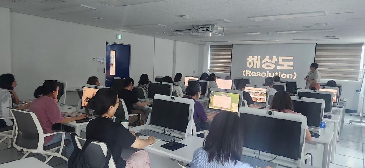 나도 유튜버, 1인 콘텐츠 제작 사진