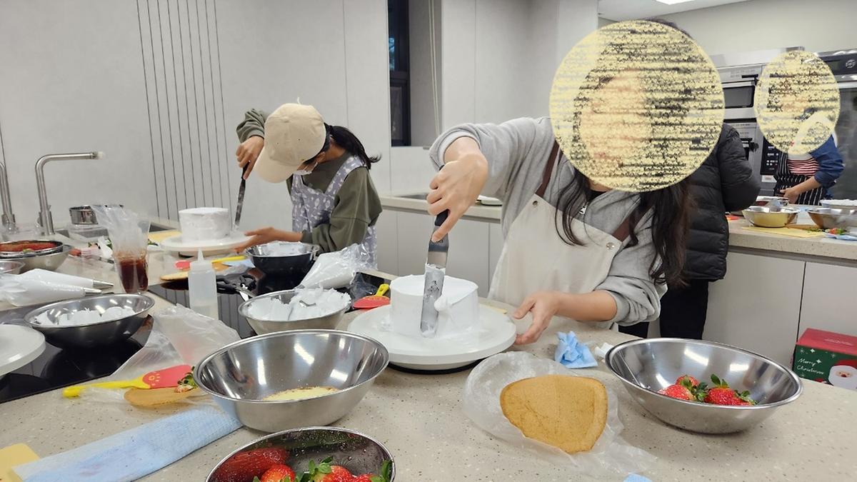 (겨울특강)크리스마스_케이크_만들기3.jpg 이미지