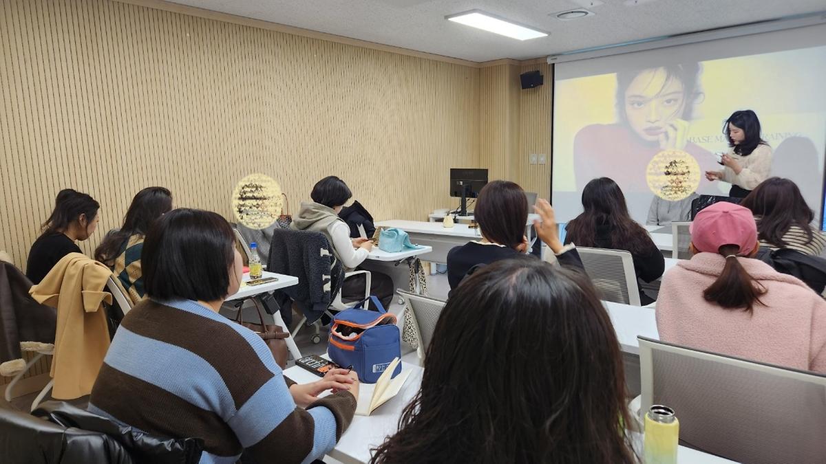 (겨울특강)포인트메이크업.jpg 이미지