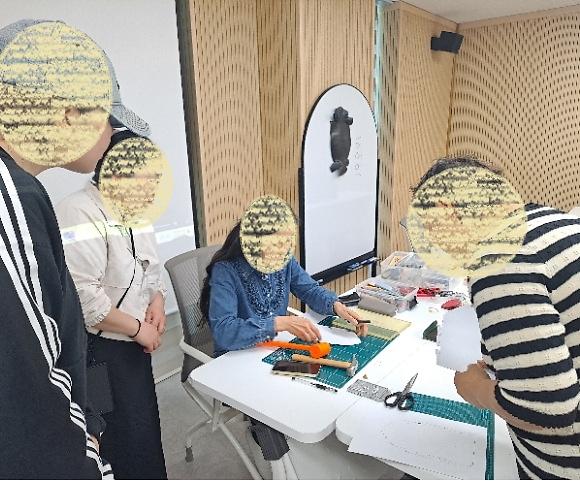 (특강)_핸드메이드_카드지갑_3.jpg 이미지